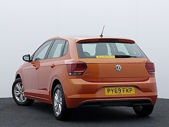 Used Volkswagen Polo 2019 for sale - 76483416: Photo