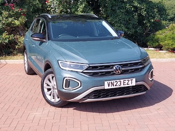 Used Volkswagen T-Roc 2023 for sale - 79069768: Photo