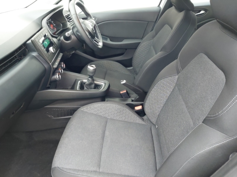 Used Renault Clio 2020 for sale - 77717587: Photo 5