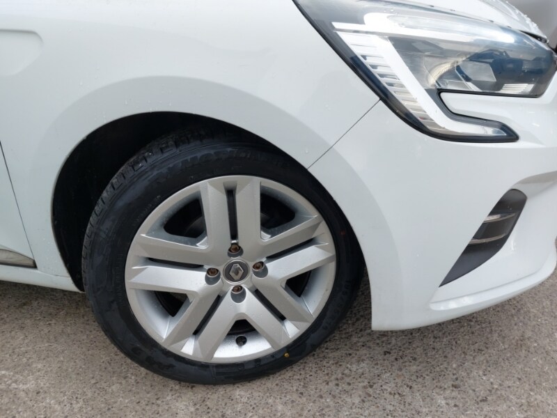 Used Renault Clio 2020 for sale - 77717587: Photo 9