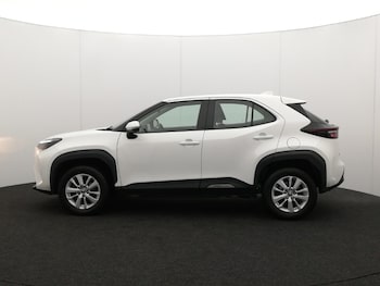 Used Toyota Yaris Cross 2022 for sale - 77290140: Photo