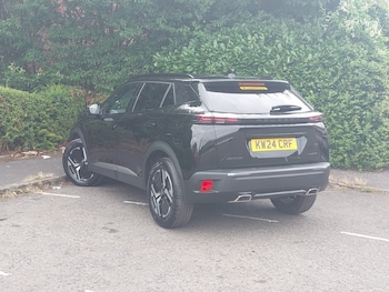 Used Peugeot 2008 2024 for sale - 76225548: Photo 3