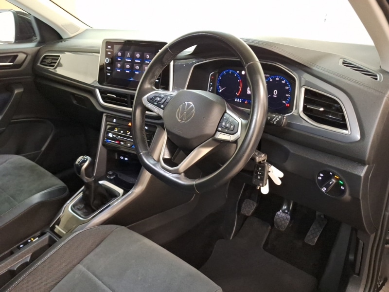 Used Volkswagen T-Roc 2023 for sale - 78066372: Photo 11