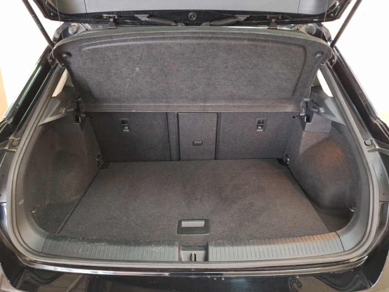 Used Volkswagen T-Roc 2023 for sale - 78066372: Photo 8