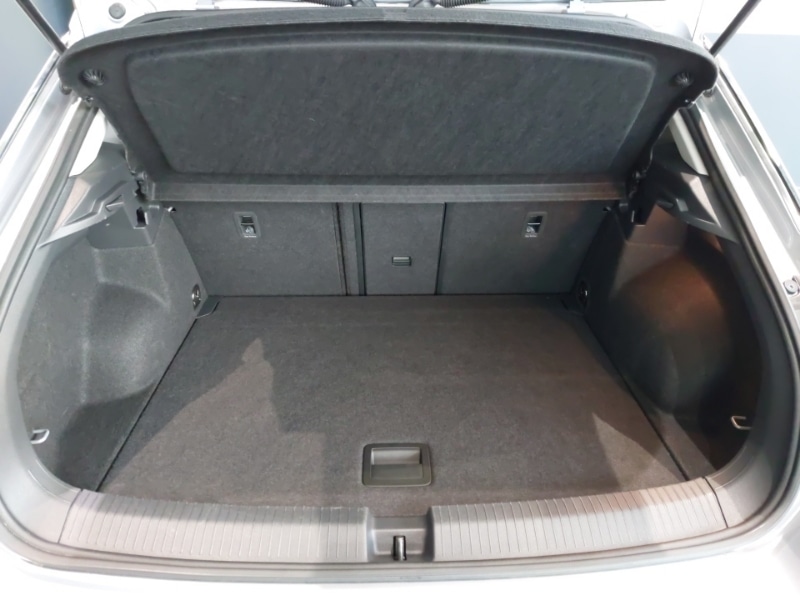 Used Volkswagen T-Roc 2024 for sale - 76804683: Photo 8