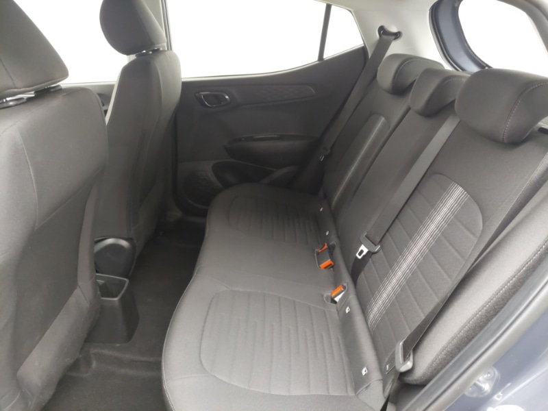 Used Hyundai i10 2022 for sale - 77923071: Photo 6