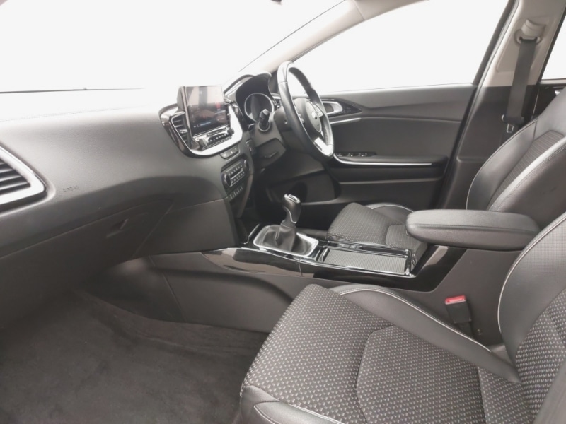 Used Kia XCeed 2021 for sale - 76861201: Photo 5