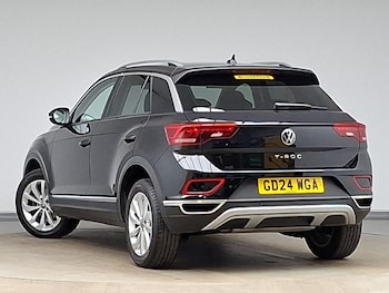 Used Volkswagen T-Roc 2024 for sale - 78803116: Photo