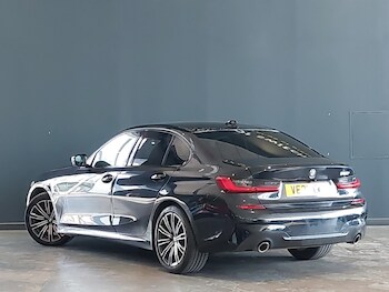 Used BMW 3 Series 2021 for sale - 79218893: Photo