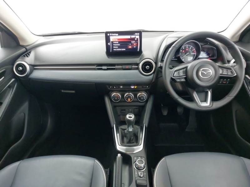 Used Mazda Mazda2 2022 for sale - 77851950: Photo 2