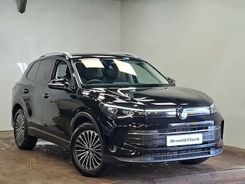 Used Volkswagen Tiguan 2024 for sale - 79857376: Photo