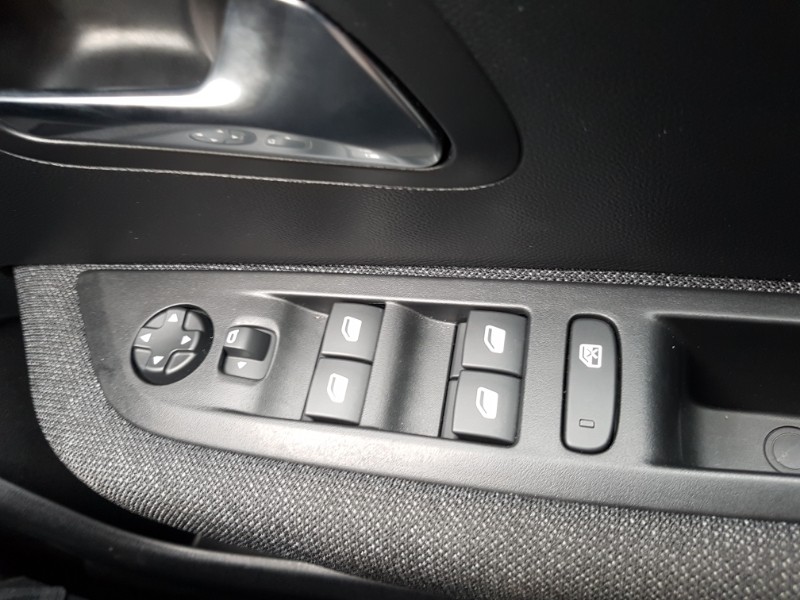 Used Peugeot 208 2025 for sale - 77924323: Photo 12