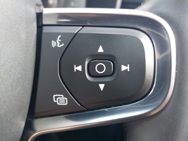 Used Volvo XC40 2021 for sale - 76456465: Photo 12