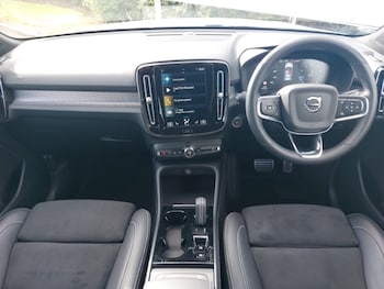 Used Volvo XC40 2021 for sale - 76456465: Photo