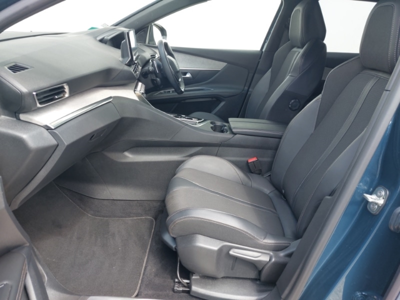 Used Peugeot 3008 2024 for sale - 77645159: Photo 5