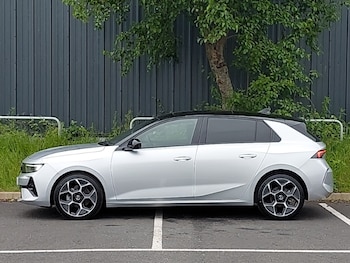 Used Vauxhall Astra 2025 for sale - 76483360: Photo