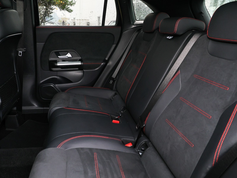 Used Mercedes-Benz GLA 2024 for sale - 77330130: Photo 6