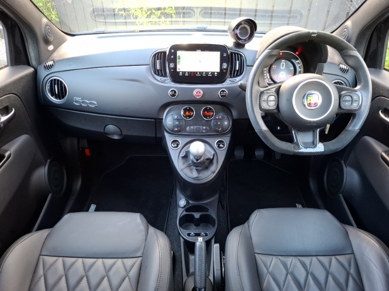 Used Abarth 695 2023 for sale - 78041483: Photo 2