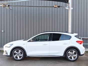 Used Ford Focus 2021 for sale - 77353239: Photo