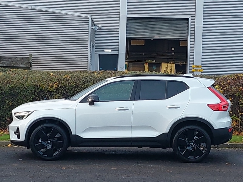 Used Volvo XC40 2025 for sale - 77630630: Photo 4