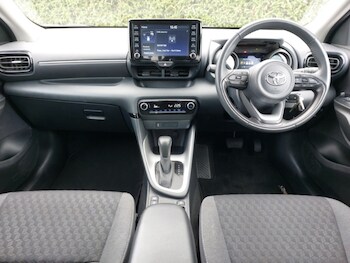 Used Toyota Yaris 2024 for sale - 78510098: Photo