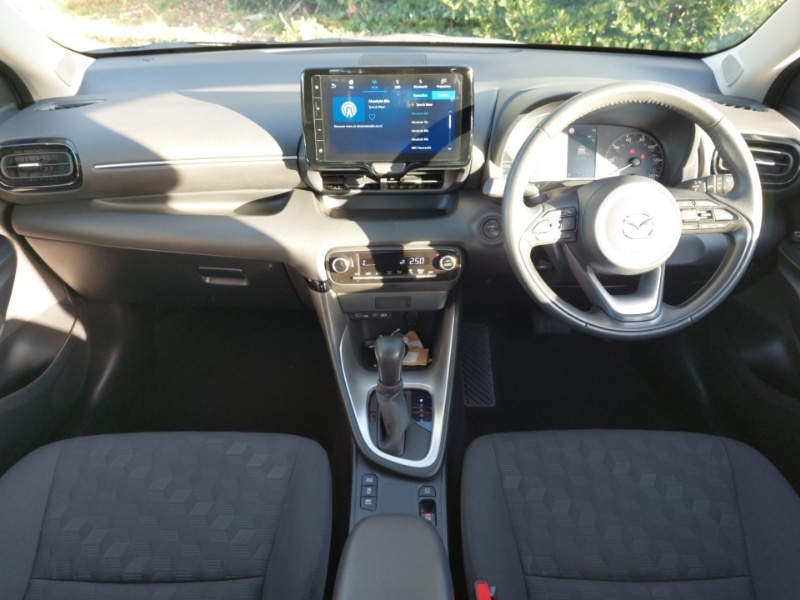 Used Mazda Mazda2 HYBRID 2024 for sale - 77330031: Photo 2