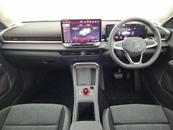 Used Volkswagen T-Roc 2026 for sale - 79310134: Photo