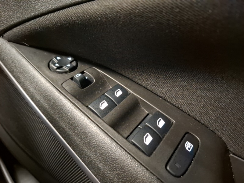 Used Vauxhall Crossland 2022 for sale - 77058219: Photo 12