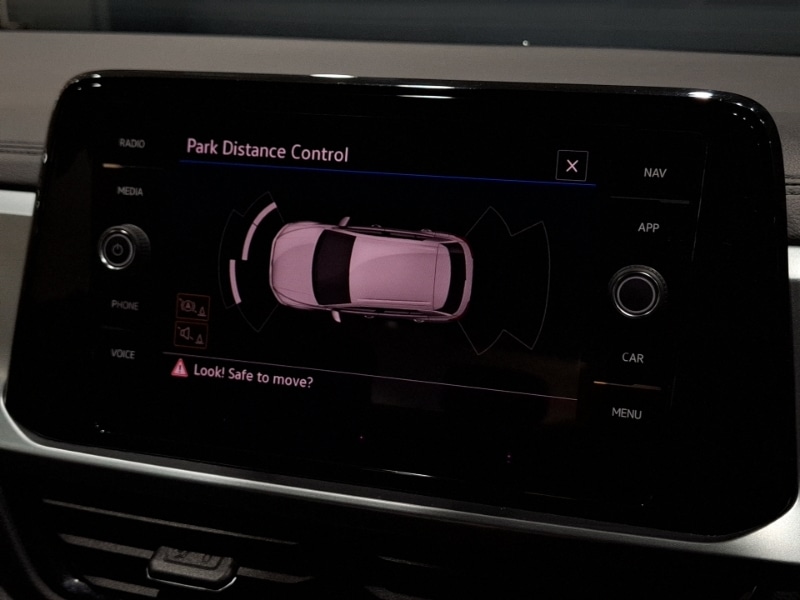 Used Volkswagen T-Roc 2022 for sale - 77645631: Photo 11