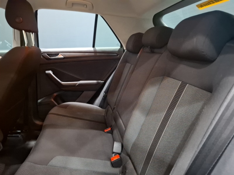 Used Volkswagen T-Roc 2022 for sale - 77645631: Photo 6