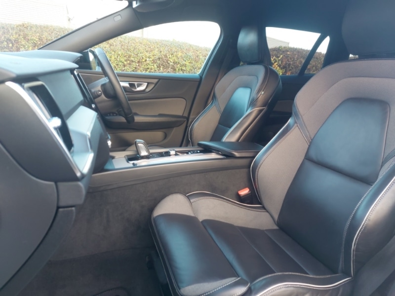 Used Volvo V60 2021 for sale - 76589592: Photo 5