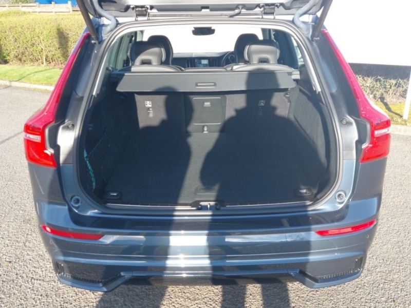 Used Volvo XC60 2023 for sale - 78080190: Photo 8