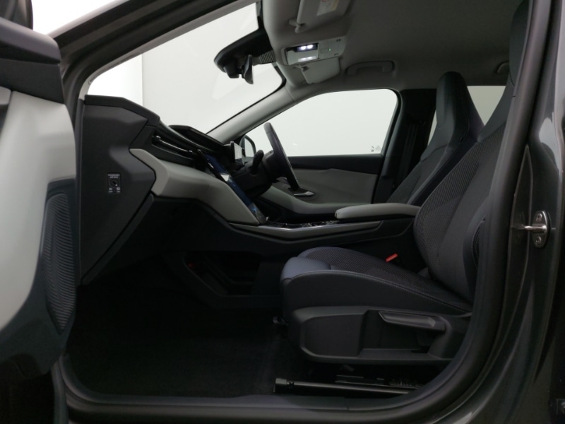 Used Ford Explorer 2025 for sale - 76925856: Photo 5