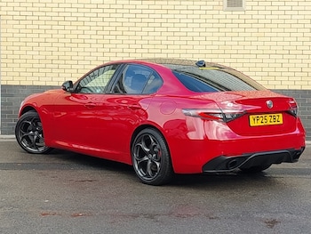 Used Alfa Romeo Giulia 2025 for sale - 76629230: Photo