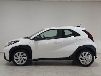 Used Toyota Aygo X 2022 for sale - 78547500: Photo