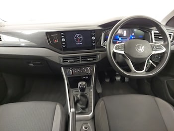 Used Volkswagen Polo 2024 for sale - 77881979: Photo