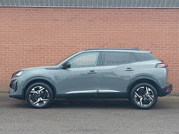 Used Peugeot 2008 2023 for sale - 76529200: Photo