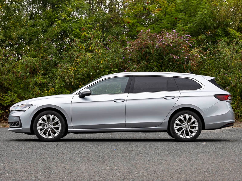 Used Skoda Superb 2024 for sale - 76348154: Photo 4