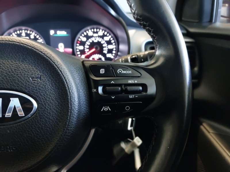 Used Kia Stonic 2020 for sale - 76492638: Photo 11