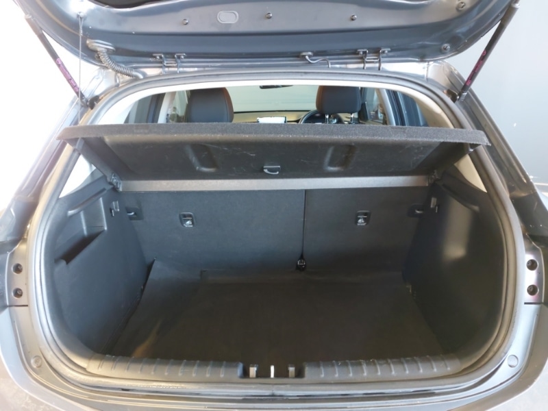 Used Kia Stonic 2020 for sale - 76492638: Photo 8