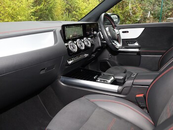 Used Mercedes-Benz EQA 2022 for sale - 76838270: Photo