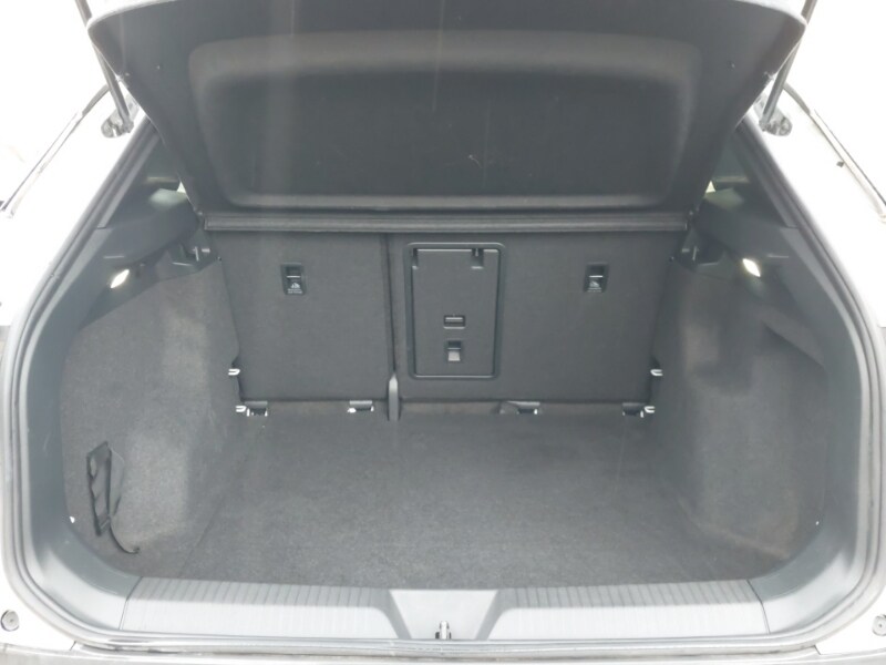 Used Volkswagen ID.4 2022 for sale - 77847729: Photo 8