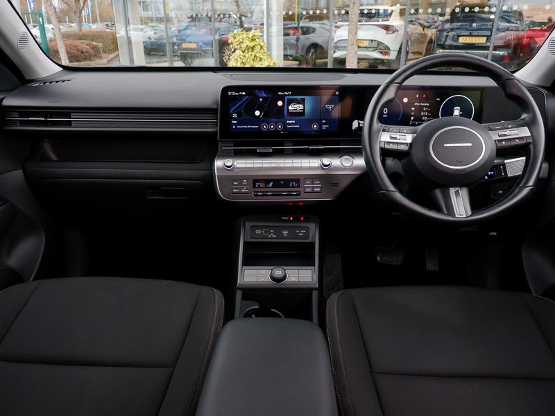 Used Hyundai KONA 2024 for sale - 77266428: Photo 2