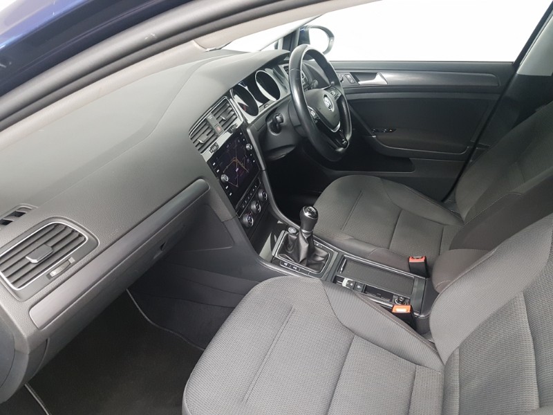 Used Volkswagen Golf 2020 for sale - 76606772: Photo 5