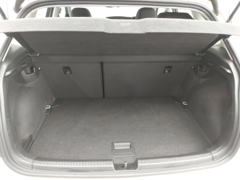 Used Volkswagen Polo 2024 for sale - 77093186: Photo 8