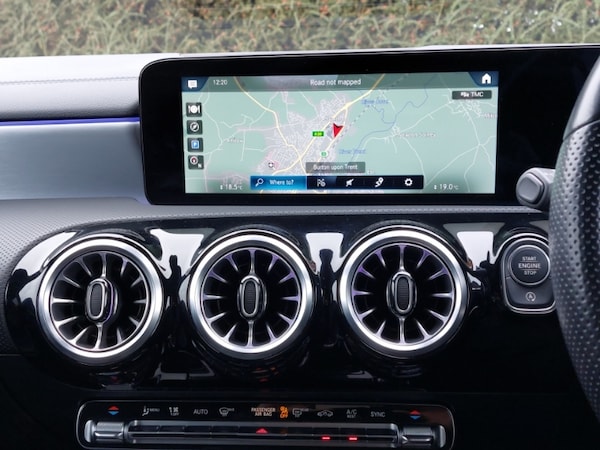 Used Mercedes-Benz CLA 2021 for sale - 76282541: Photo 10