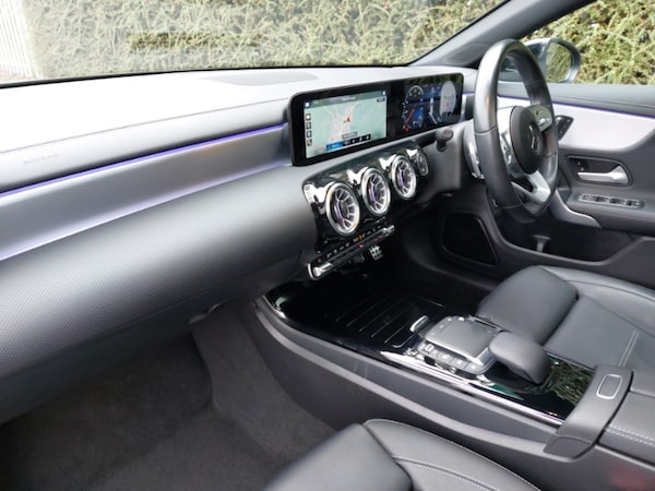 Used Mercedes-Benz CLA 2021 for sale - 76282541: Photo 5