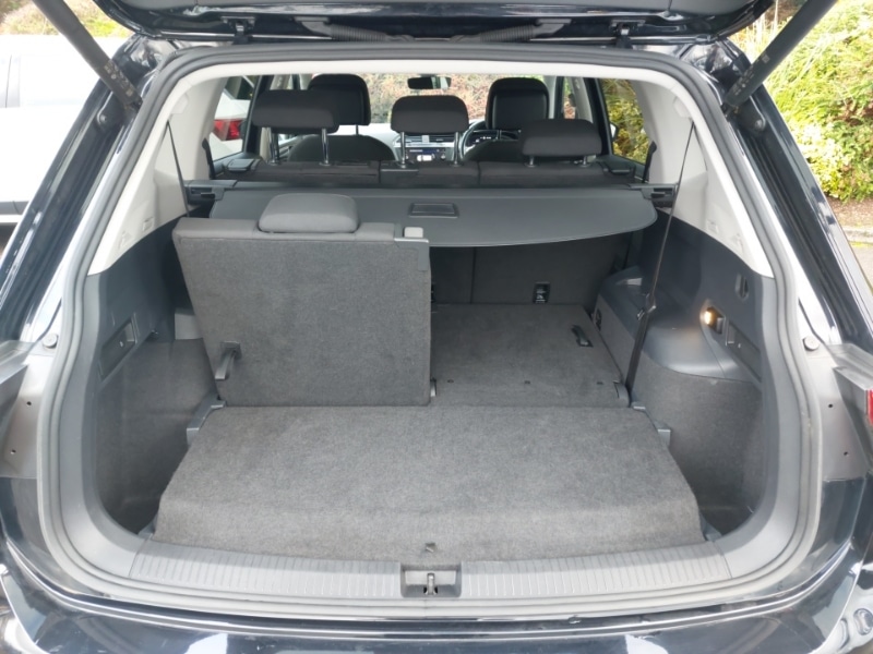 Used Volkswagen Tiguan Allspace 2021 for sale - 76521301: Photo 8