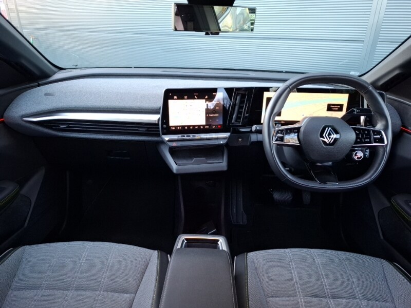 Used Renault Megane E Tech 2023 for sale - 77004184: Photo 2