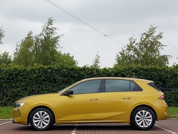 Used Vauxhall Astra 2023 for sale - 75485636: Photo